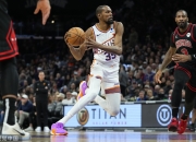 杜兰特绝杀时刻，步行者点燃赛场，狂砍50分迎来胜利！