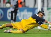 领先优势明显首场状态出色，切尔西观众沸腾！，C罗重返赛场比赛高潮迭起